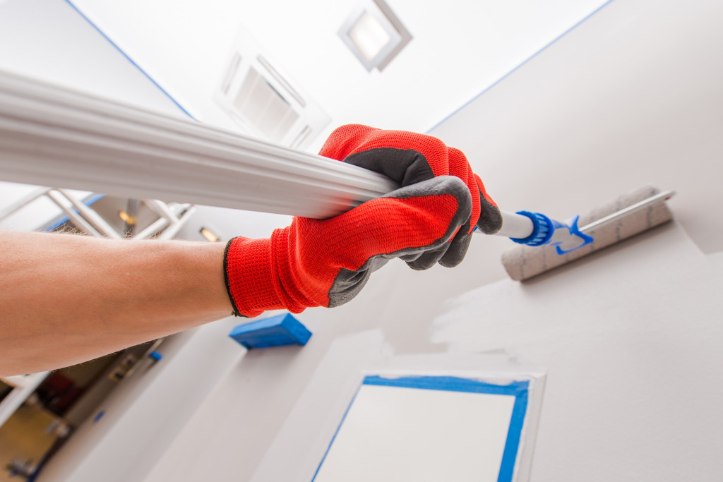 Things to Check Out Before Hiring a Professional Painter